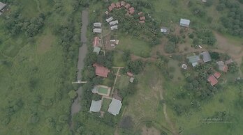 THE AVI'S VILLAGE AGROTOURISM
