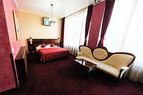 Hotel Daily Plaza
