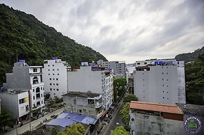 NEW HORIZON HOTEL