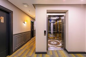 The Great Airport Hotel & Restaurant