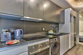 The Quarter Apartments