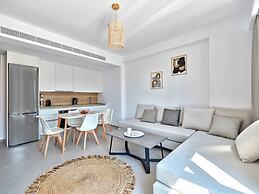 Paros Gem