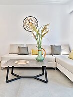 Paros Gem