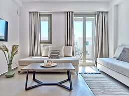 Paros Gem