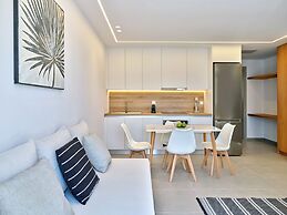 Paros Gem