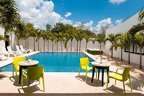 Hotel & Suites Yuca Ville