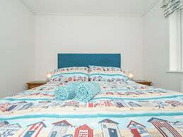 Midway Lodge