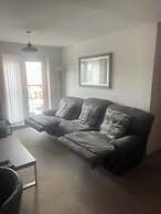 Apartment Sleeps 4 With Free Parking