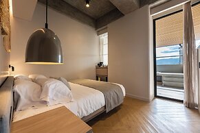 Nakúa Stay + Work