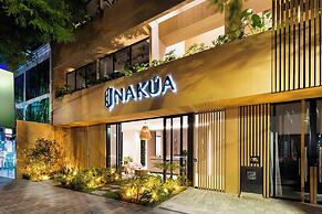 Nakúa Stay + Work
