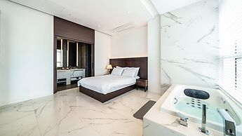 Goseong Moneblue Pension