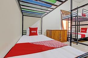 Hotel O Omahku Hostel Bunkbed