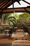 Hani Hideaway