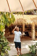 Hani Hideaway