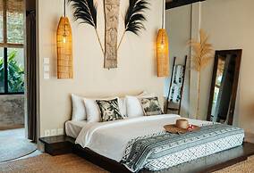 Hani Hideaway