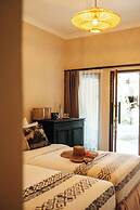 Hani Hideaway