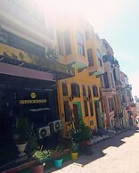 Peker Hotel