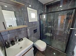 Peker Hotel