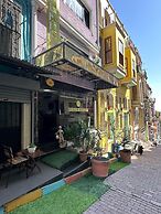 Peker Hotel