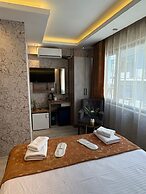 Peker Hotel
