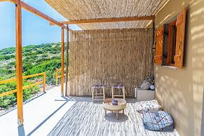 Exoristoi Nature Suites