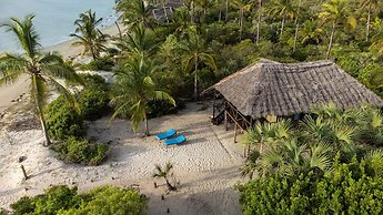 Simply Saadani Camp
