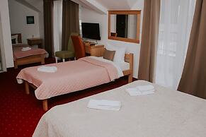 Hotel Serdar
