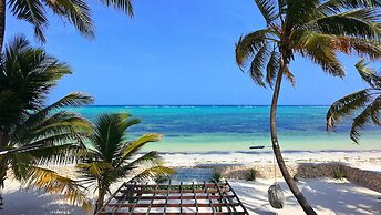 Zanzibar Beach House- West