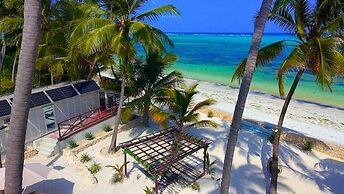 Zanzibar Beach House- West