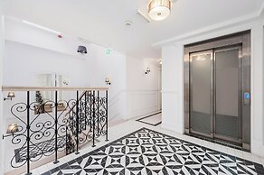 ArtSquare by Fragola Apartments