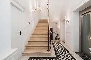 ArtSquare by Fragola Apartments