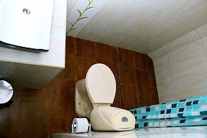 2 Bedroom Apartment 2c19 With Pool