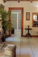 Phakela Private Lodge