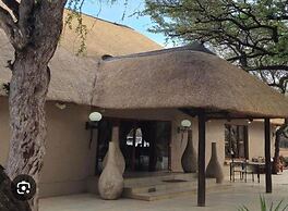 Phakela Private Lodge