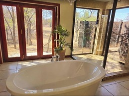 Phakela Private Lodge