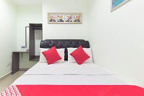 OYO 444 KL Empire Hotel