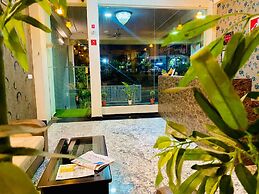Hotel Mock Orange