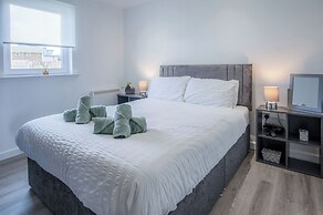 Beach View - 2 Bed Apartment - Llanelli