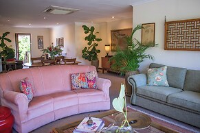 5 Seasons Guesthouse