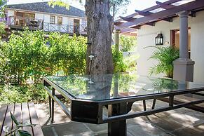 5 Seasons Guesthouse
