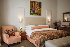 5 Seasons Guesthouse