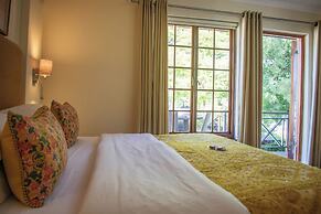 5 Seasons Guesthouse