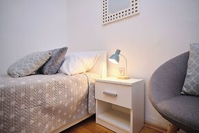 Apartment Galeriana Palace by Litto