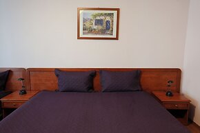 Hotel Gold Inn