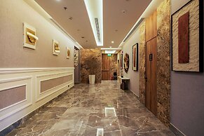 IRIS INN NARJIS