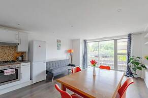 Bright & Contemporary 1BD Flat - Haggerston