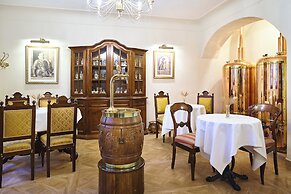 SPA BEERLAND CHATEAUX - At Golden pear