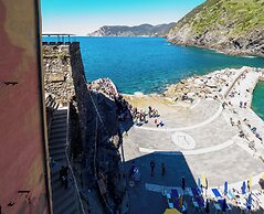 Casa Teresa with AC and Sea View Balcony