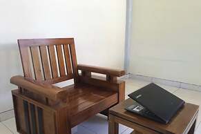 Hotel O Penginapan Mc Lodge