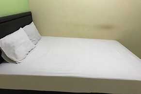 Hotel O Penginapan Mc Lodge